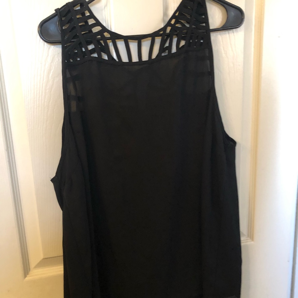 Torrid black strappy tank Sz 2